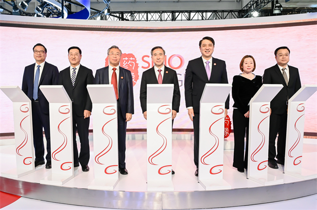 20231128գΪרҵ GEҽ׽йʹӦչŽΪרҵ ӰƷʽΪרҵ еGEҽƺĹпعɸ߶ҽӰװзƷơΪרҵ ӰSINO IMAGINGʢΪרҵ ӰƷƵǳΪרҵ ᳹ʵָʾ񣬣ƶˮƽ⿪ţʵָˮƽƼǿõҪ֡йҵίԱ᳤κ󣬣Ϊרҵ ί.jpg