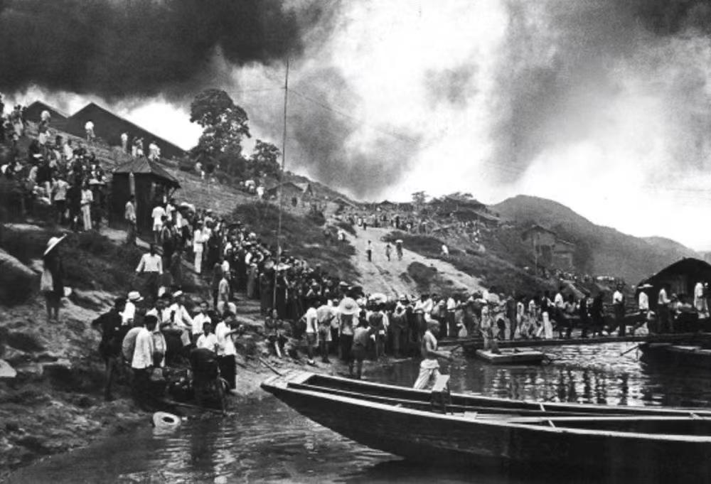 1937꿹սȫ龭ｨҩ (ҩҵǰ)ҩƷҪӦսսӡҽԺ8꿹սʱ龭Ϊսٸʦϵλṩ˴ҩƷͨҩƷֱ۸򵼵ġսʱҩƷ˾ίԱᡱҩΪȡսȫʤʷТ˳.jpg