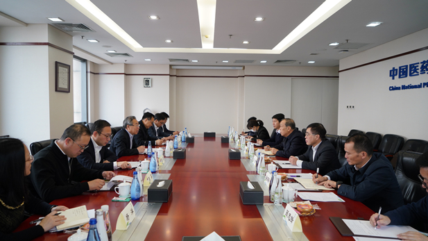 1705978939411077930.jpg 4cf8cb41080e7b28320ed45f7fdc09d.jpg