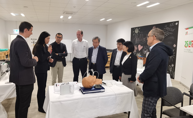 20231110Ϊרҵ ³ӦŻŷȵĸ߶ҽúĲṩҽƼ˼ܲáϯִйֶԡ˹պϯӪ˹̸н.jpg