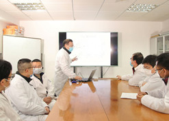 2020Ϊרҵ ҽԺͬĿʱͼΪϺҽҩҵоԺְԱչ¹ڷҩƷչء